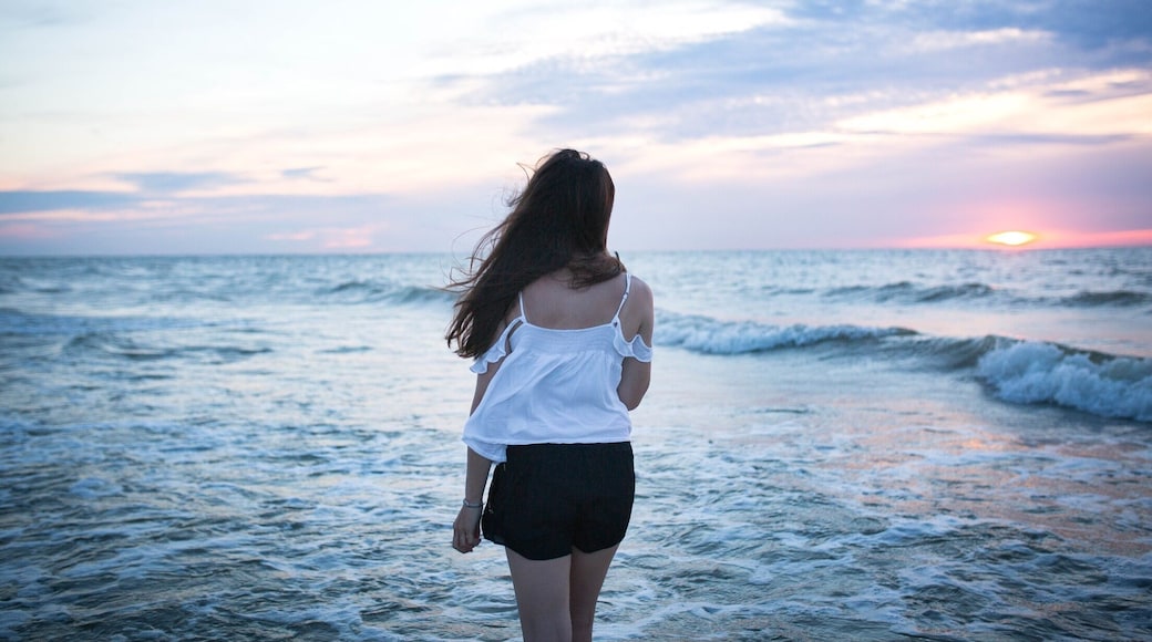 Sunset at the beach 🏖