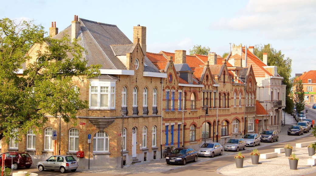 West Flanders som inkluderer historisk arkitektur