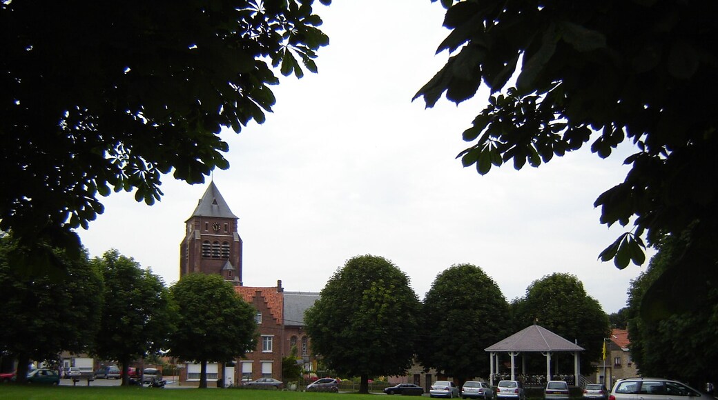 Dries, market square of Kemmel, with the church of Saint Lawrence in background. Kemmel, Heuvelland, West Flanders, Belgium.