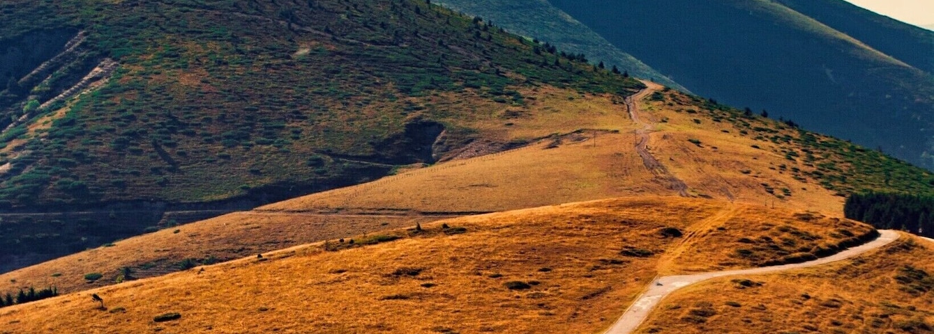 Beklemeto Pass or Troyan Pass is a mountain pass in the Bulgarian Balkan Mountains at 1520 meters above sea level.
On one of the peaks near the pass there is a monument named "Arc of Liberty", dedicated to the victory of the Russian army in January 1878 capturing the pass, leading to the liberation of Bulgaria from Ottoman regime. The monument also commemorates the Bulgarian - Russian unity following World War II.