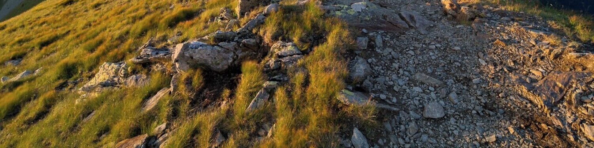 One shot from Smrek.
Smrek is often just a checkpoint on the route to Baranec (2184m) but offers some really breathtaking views.
Its grassy terrain is well lit on both sunset and sunrise.
#BvSApplication