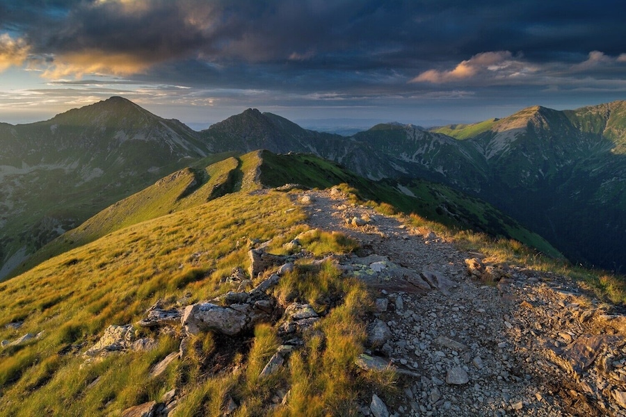 One shot from Smrek.
Smrek is often just a checkpoint on the route to Baranec (2184m) but offers some really breathtaking views.
Its grassy terrain is well lit on both sunset and sunrise.
#BvSApplication