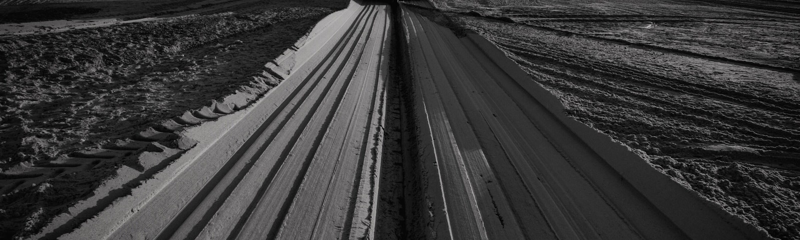 Sunrise at Thorup Strand. Fishing boats are pulled out to sea - to another day of fighting for jobs and the survival of this small fishing community. Visit this very authentic spot and support it by buying some of the fresh caught fish 🎣
#culture #fishing #denmark #fishingboat