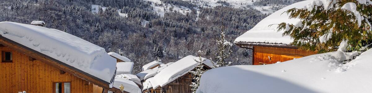 France, Savoie (73), Meribel, ses chalets, ses montagnes.