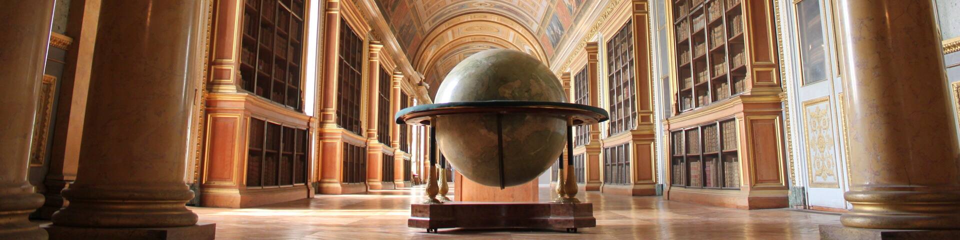 Globe-terrestre du Château de Fontainebleau en Seine-et-Marne