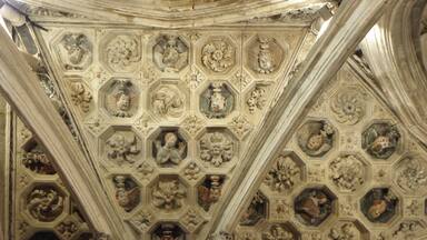 Intérieur de l'église notre-Dame-des-Marais de La Ferté-Bernard (72). Voûtes.