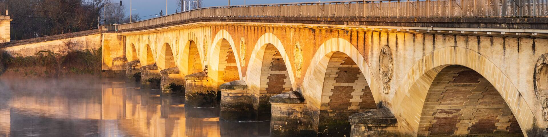 Pont de Pierre Bridge at Winter Dawn, Libourne, France.