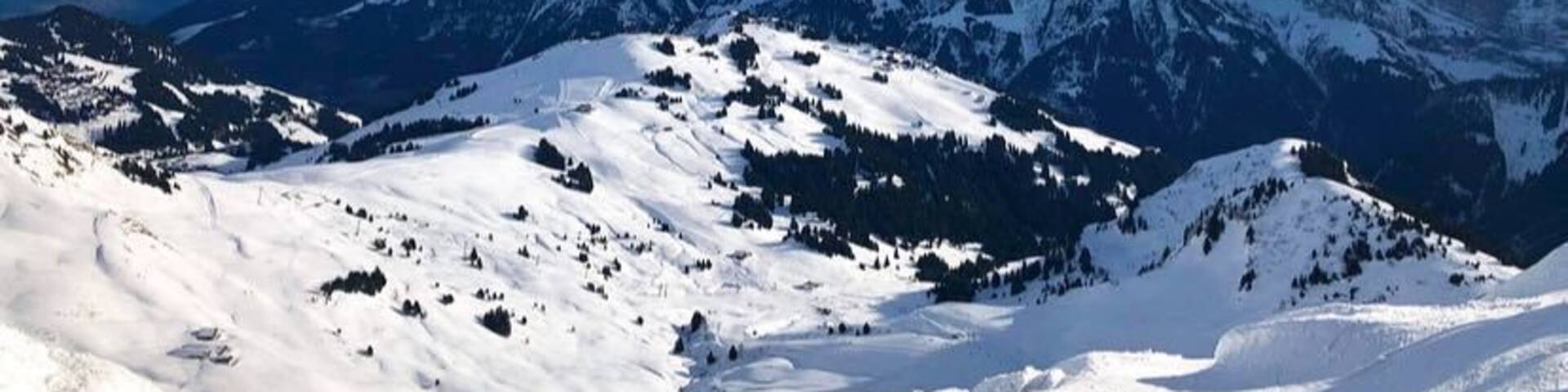 This car free, ski in, ski out resort is the perfect way escape the hectic city life and get out in the middle of nowhere. Breath taking panoramas of the Alps while enjoying the fresh slopes. No better way to kickstart 2020 #LifeAtExpediaGroup