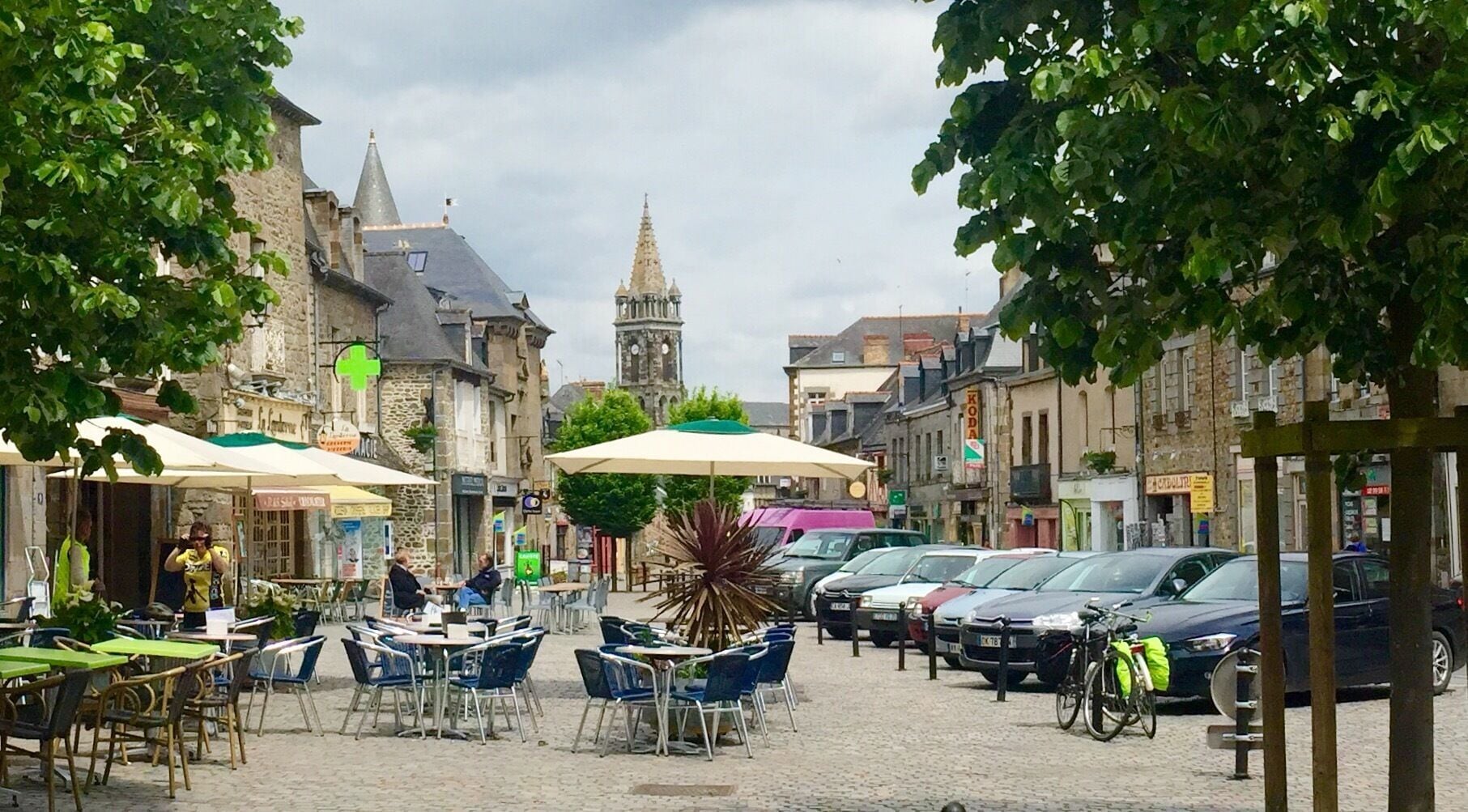 Stopping for lunch at a French cafe in Combourg located in northwest France 
#France #Combourg #frenchroadtrip
#MyEurope #BrittanyFrance
#TroveOnTuesday