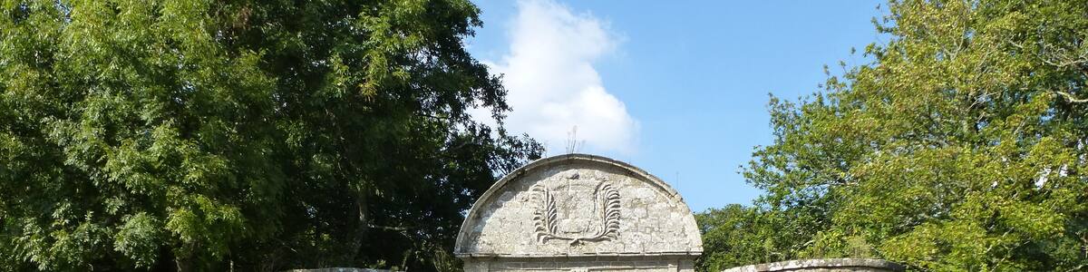 entrée du chateau de keraveon