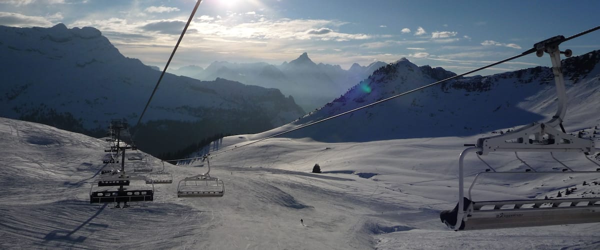 Flaines - Vue depuis la Télésiège des Grand Vans - Piste tourmaline ( bleu)