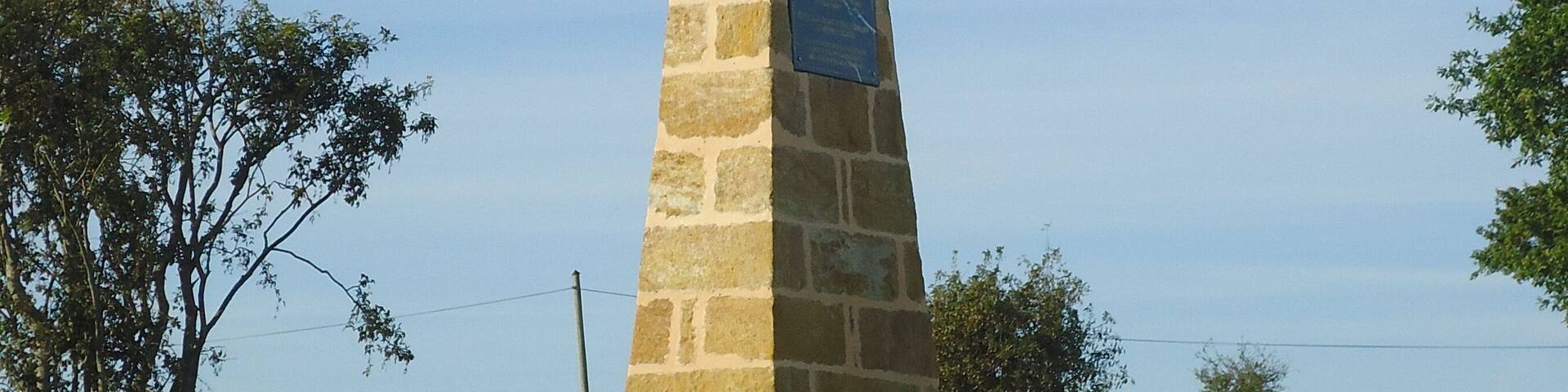 Pyramide de généralités - Igé - Sarthe (72)