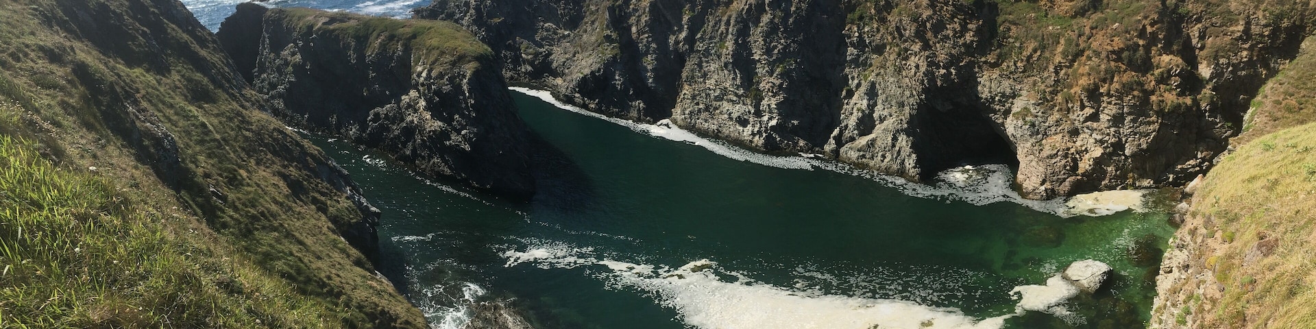 Between plage des donnants and port coton
#nature
#france
#belle-île