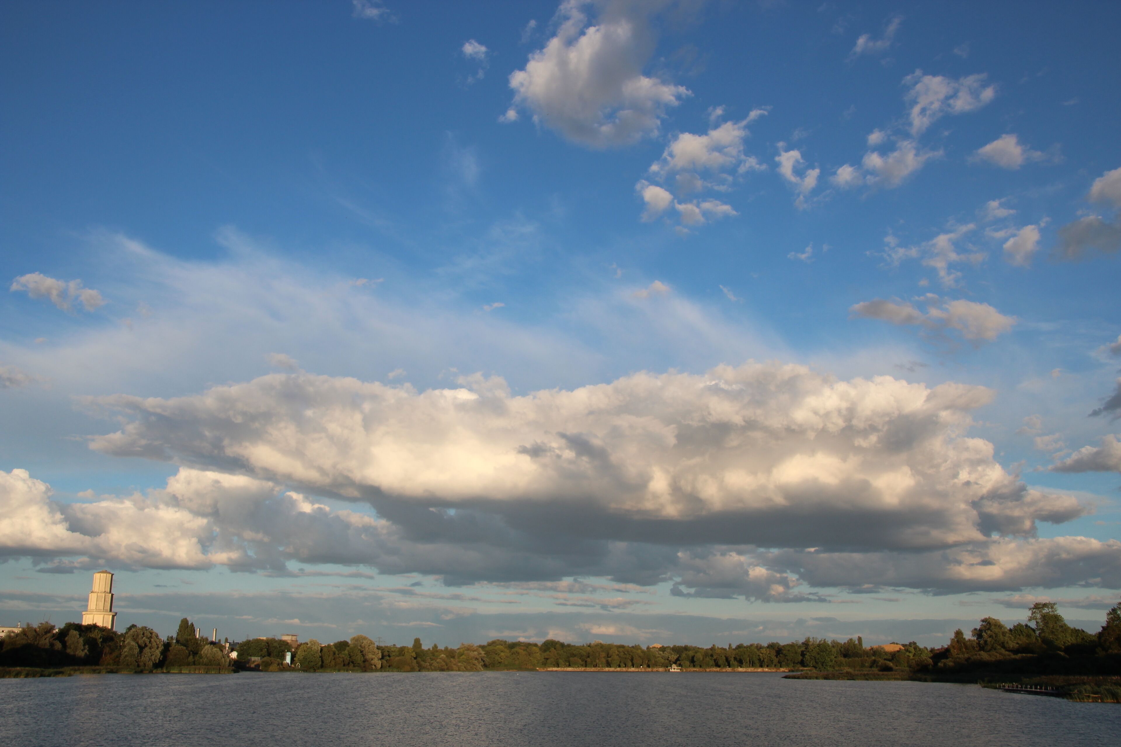 Saclay pond is located on Orsay road in Saclay, France