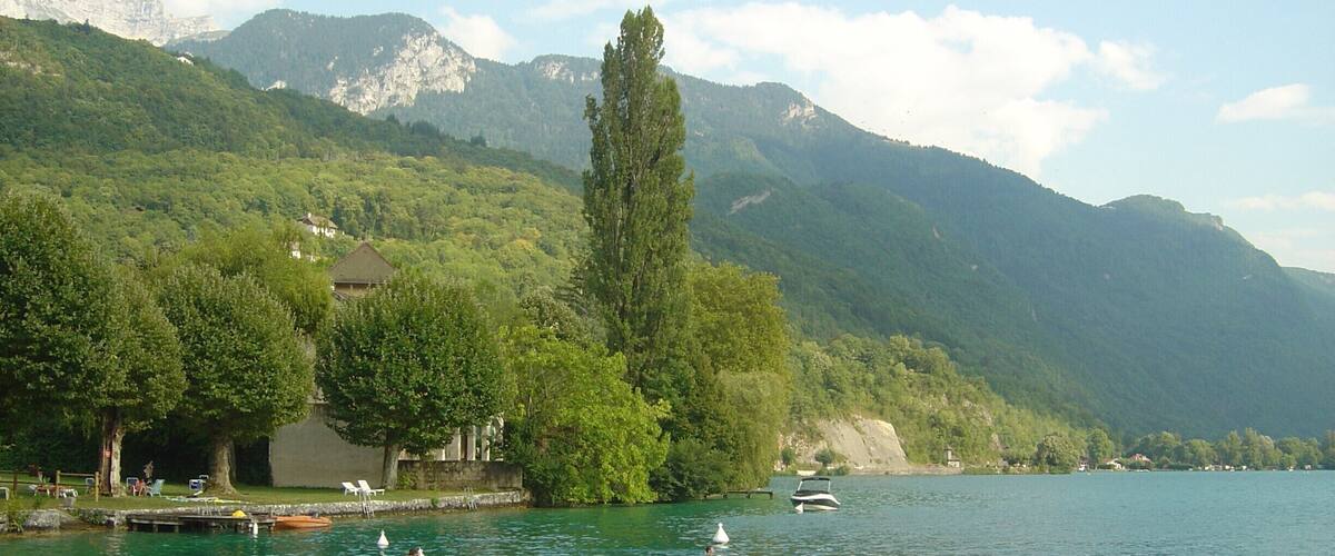 plage de Talloires. Lac d'Annecy