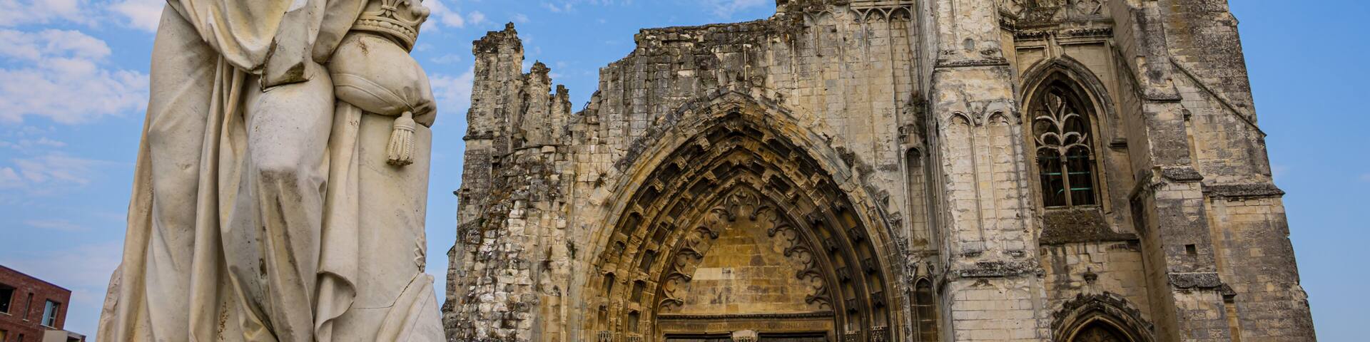 Ruines de l' Abbaye Saint-Bertin de Saint-Omer en France