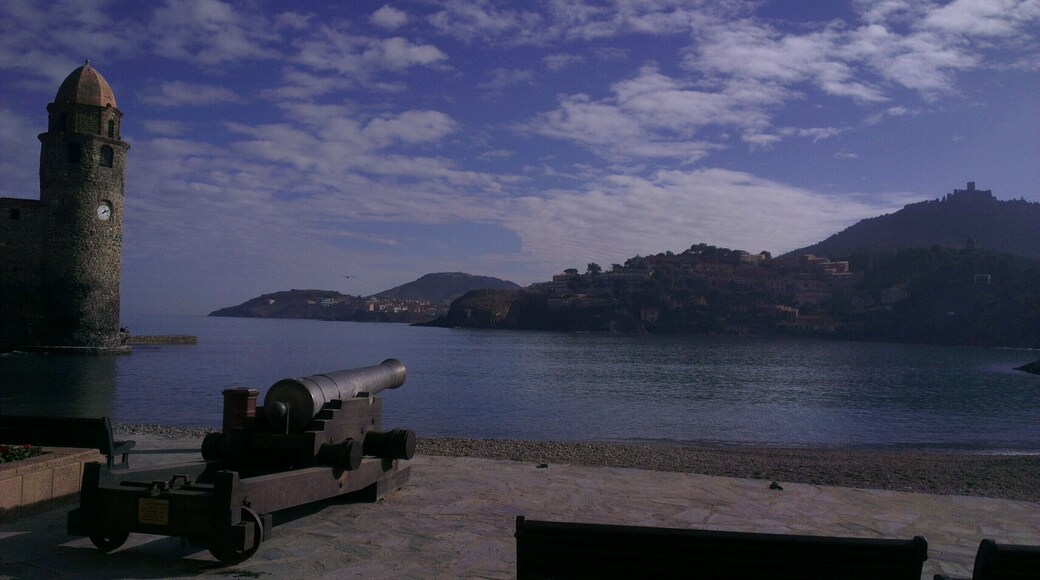 A tiny village on the French Mediterranean, magnificent views in all directions!