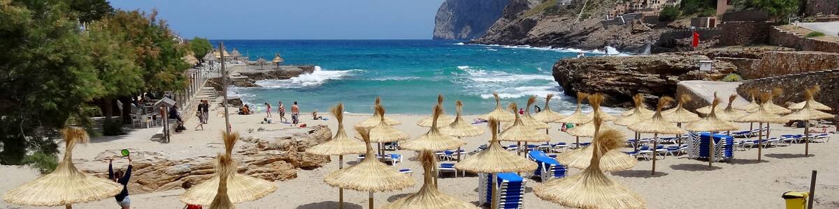 Cala Molins im Ort Cala Sant Vicenç, Gemeinde Pollença, Mallorca, Spanien