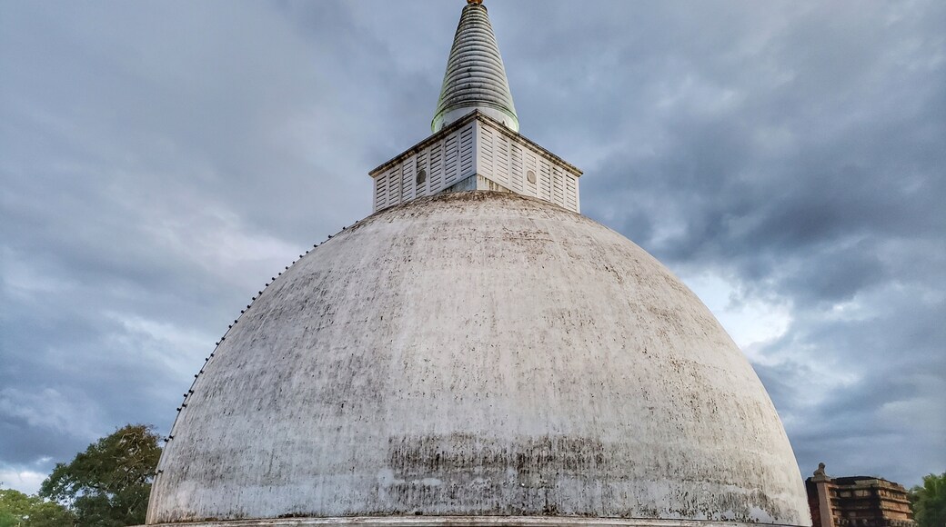 A city full of ancient Buddhist ruins