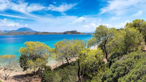 Loutraki-Agioi Theodoroi