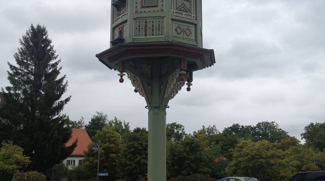 This is a photograph of an architectural monument. It is on the list of cultural monuments of Bayern, no. D-1-79-145-1