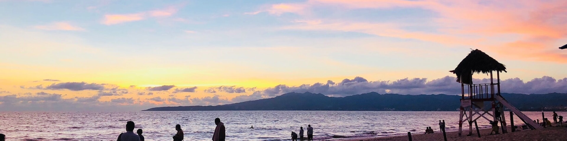 One of my favorite places to see the sunset!
My tip is : take of your shoes, feel the sand and make pictures.
#AboveItAll