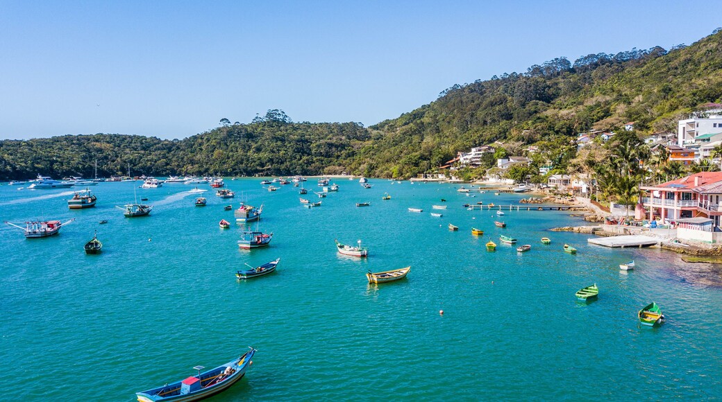Caixa D’aço beach - Porto Belo - SC. Aerial view of boats in Caixa D’aço beach, in Porto Belo - Santa Catarina – Brazil