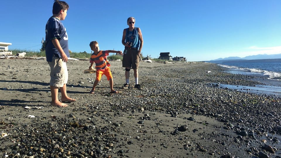 Skipping Rocks in the Puget Sound.