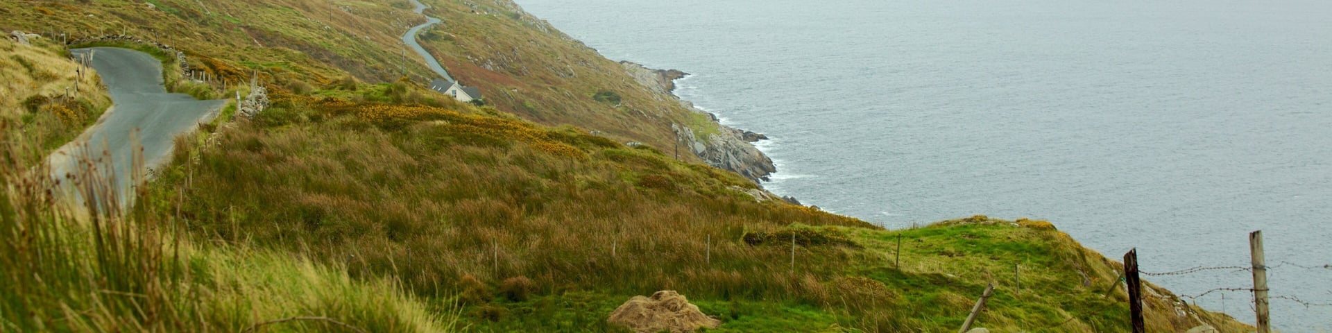 Clifden which includes landscape views, mountains and tranquil scenes