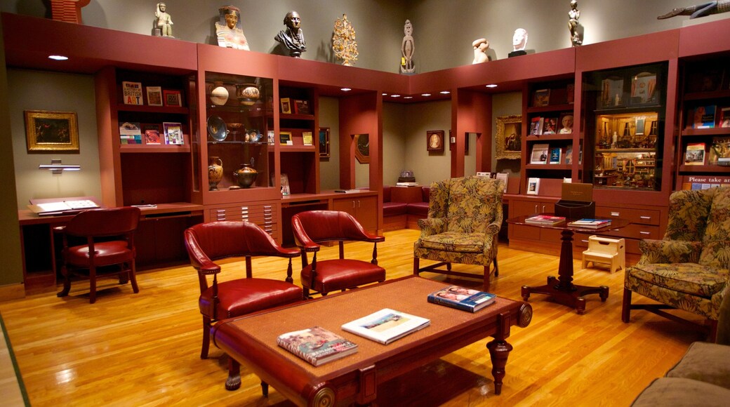 Denver kunstmuseum fasiliteter samt kunst og innendørs