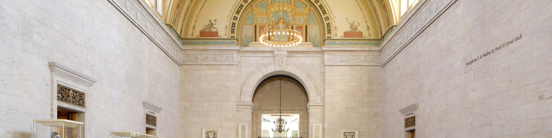 Instituto de Artes de Detroit mostrando vistas internas e elementos de patrimônio