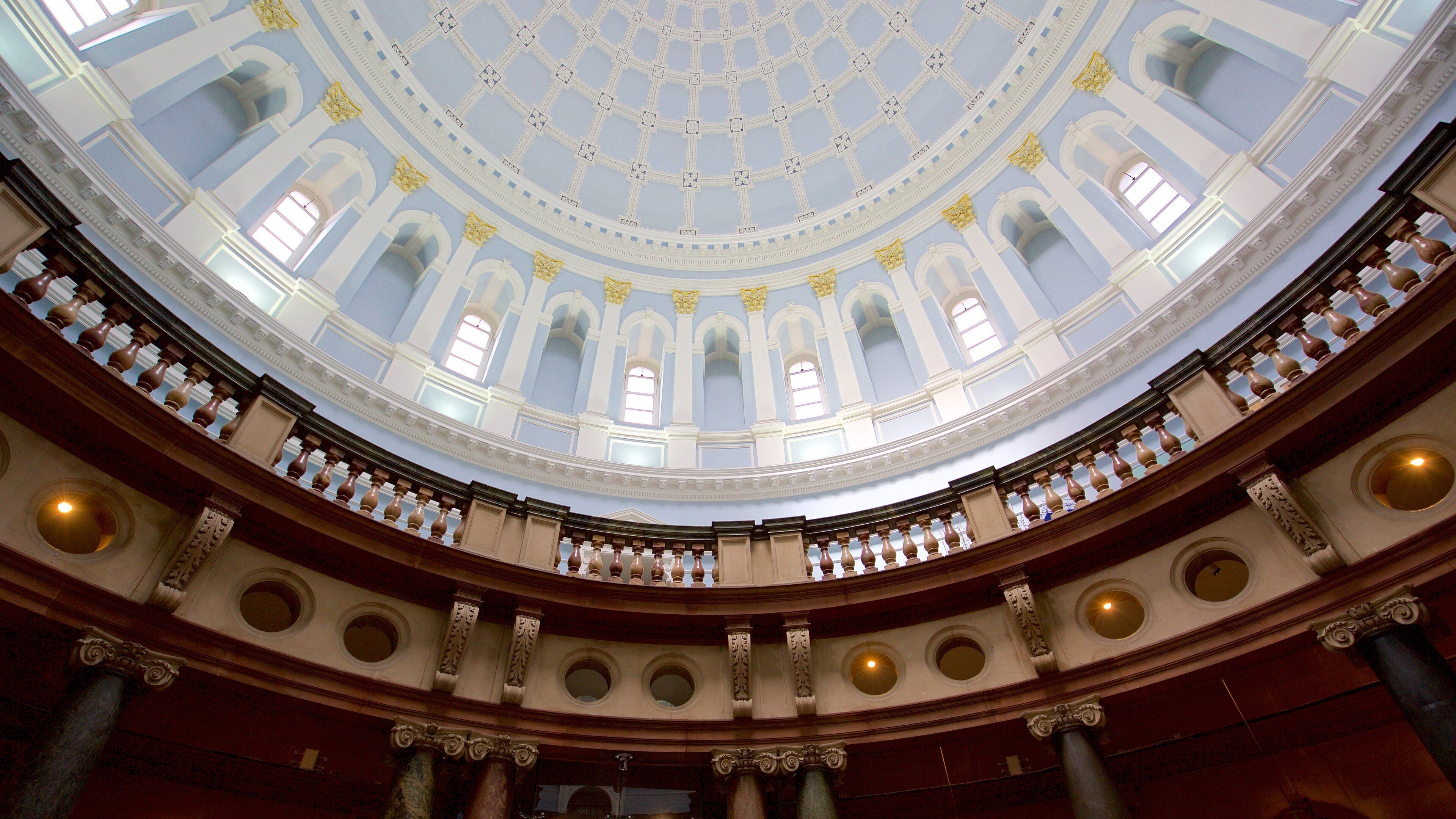 Museu Nacional da Irlanda – Arqueologia e História que inclui vistas internas, arquitetura de patrimônio e elementos de patrimônio