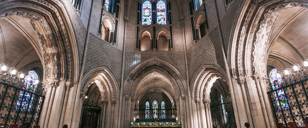 Christ Church Cathedral featuring a church or cathedral, interior views and heritage architecture
