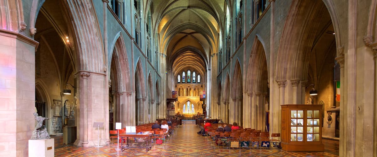 St. Patrick\'s Cathedral showing interior views, heritage architecture and religious elements