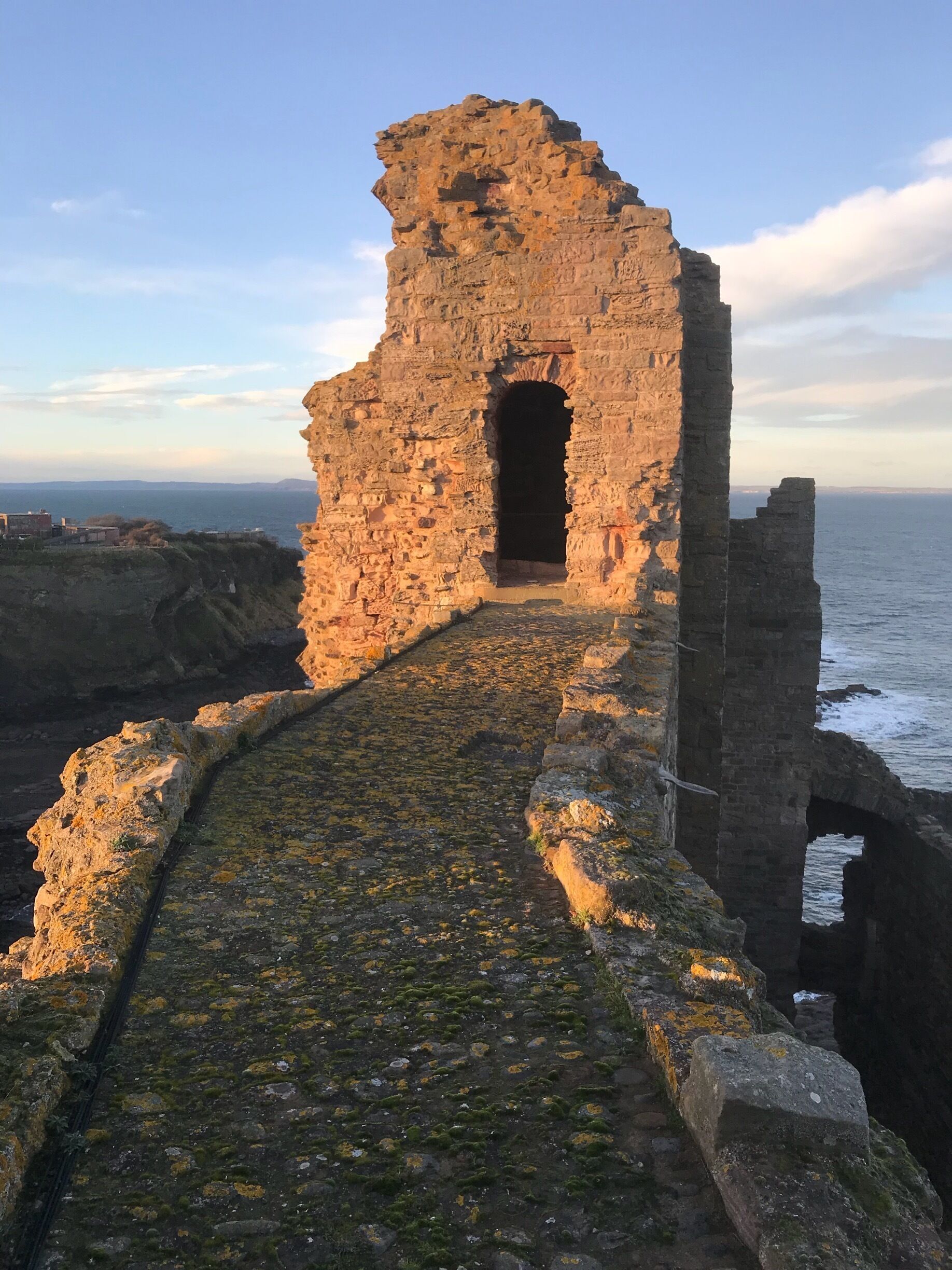 Tantallon Castle 
