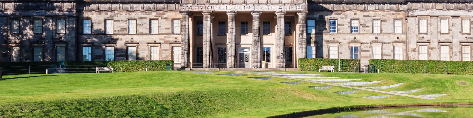 The front of the classical looking building of the Scottish National Gallery of Modern Art in Edinburgh, Scotland