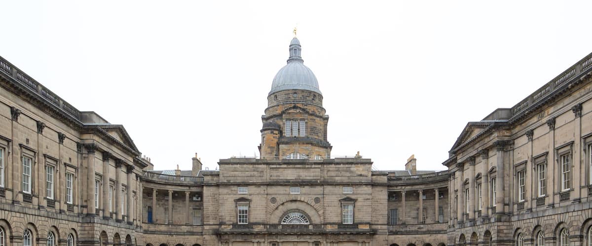 Universiteit van Edinburgh toont historische architectuur en historisch erfgoed