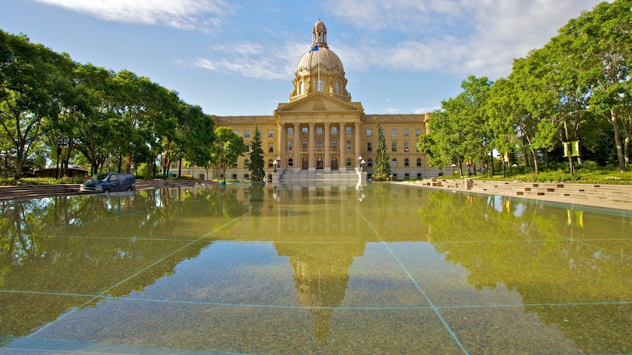 Alberta Legislature Building qui includes patrimoine architectural, ville et bĂątiment public