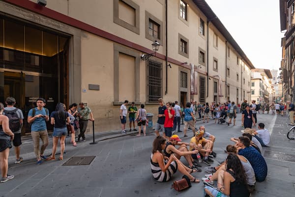 Accademia Gallery which includes street scenes as well as a large group of people