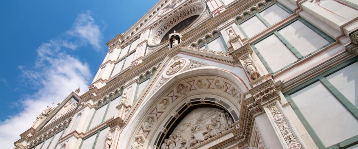 Basilica of Santa Croce showing a church or cathedral and religious elements