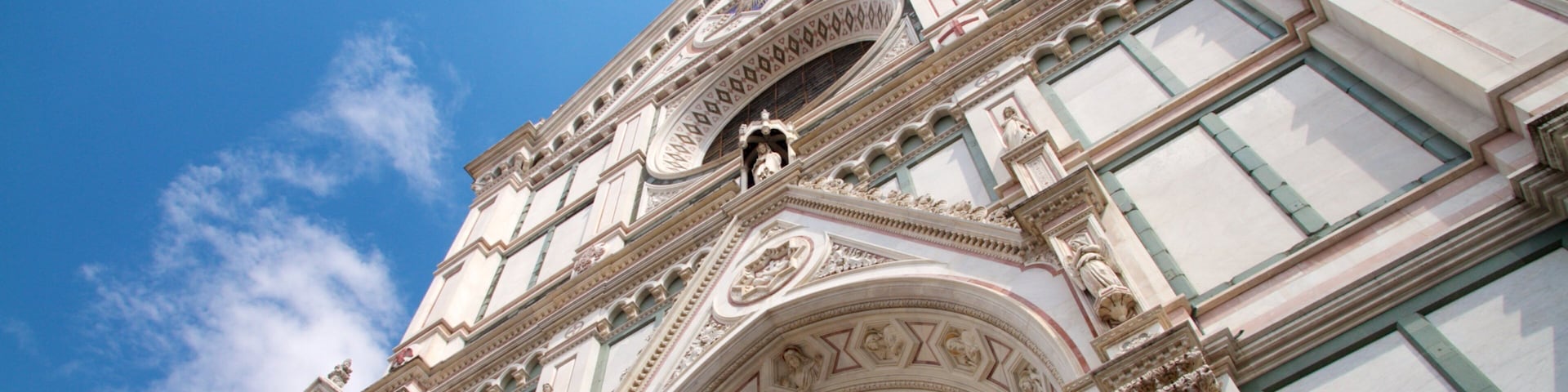 Basilica of Santa Croce showing a church or cathedral and religious elements