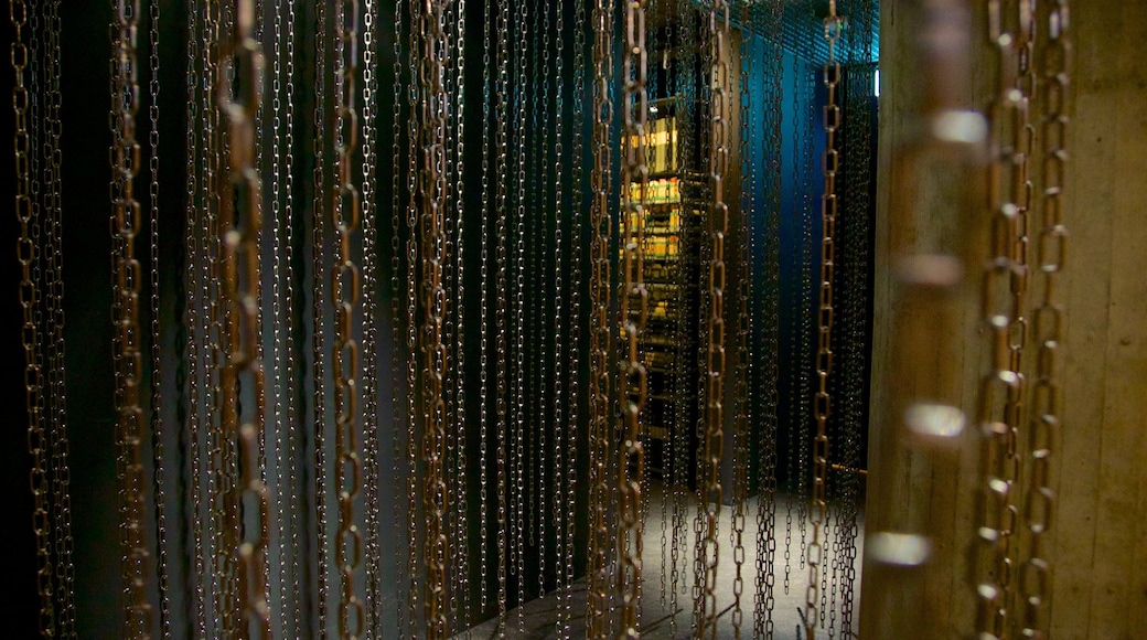 국제 적십자/적신월 박물관 을 특징 실내 전경