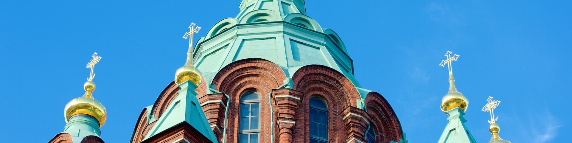 Catedral de Uspenski caracterizando arquitetura de patrimĂŽnio, aspectos religiosos e uma igreja ou catedral