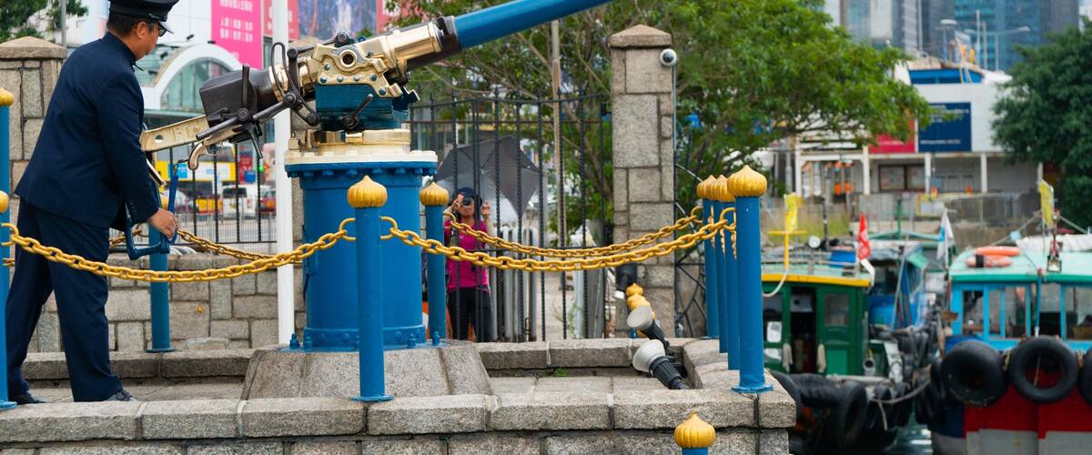 Hong Kong SAR showing military items and heritage elements as well as an individual male