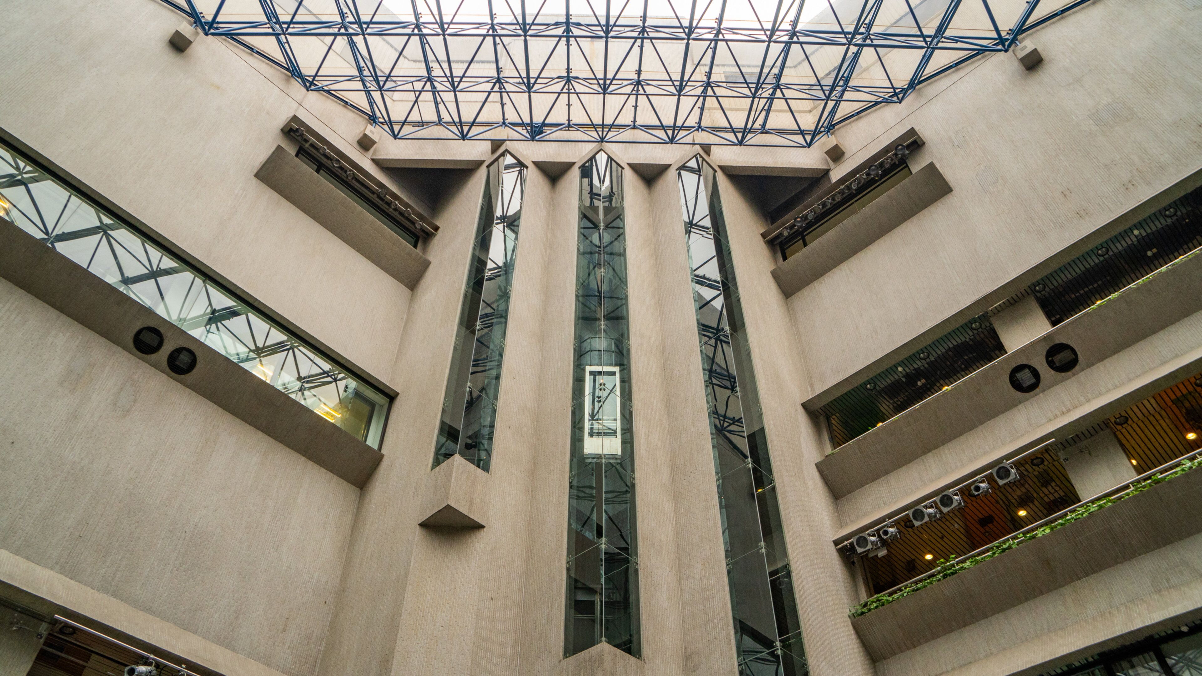 Hong Kong Academy for Performing Arts showing interior views
