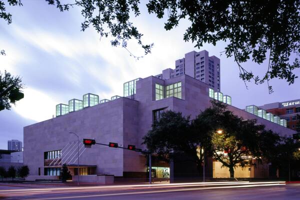 Houston Museum of Fine Arts showcases modern architecture in urban setting at dusk