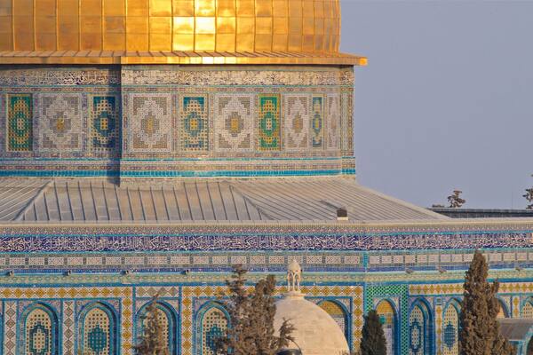 Dome of the Rock featuring heritage architecture