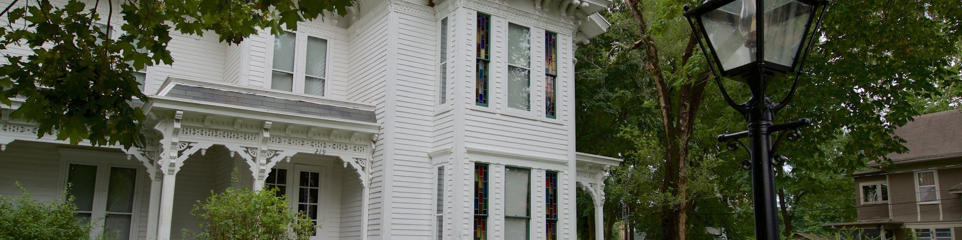 ํด๋ฆฌ S. ํธ๋ฃจ๋จผ ๊ตญ๋ฆฝ์ฌ์ ์ง ์ด ํฌํจ ์ง ๊ณผ ๋ฌธํ์ ์ฐ ์์