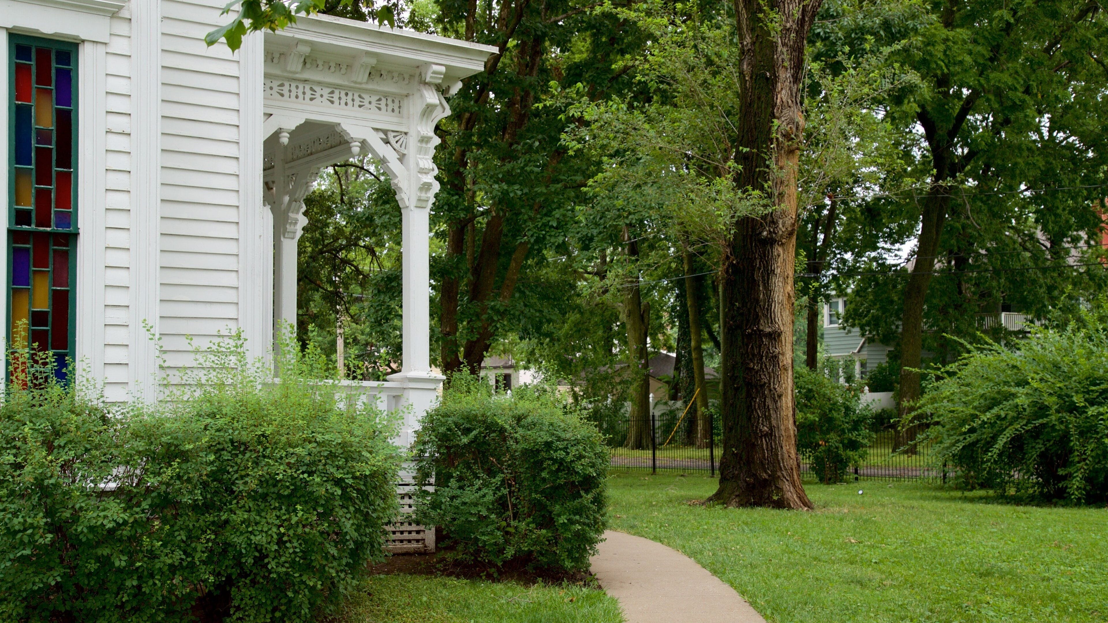 Harry S. Truman National Historic Site featuring a house, a garden and heritage elements