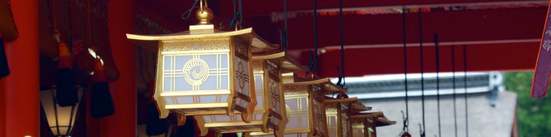 Sanctuaire Fushimi Inari-taisha qui includes temple ou lieu de culte
